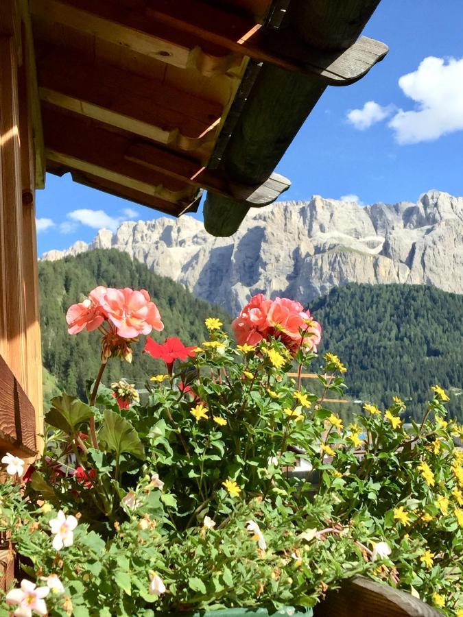 Residence Villa Al Sole Selva di Val Gardena Exterior photo